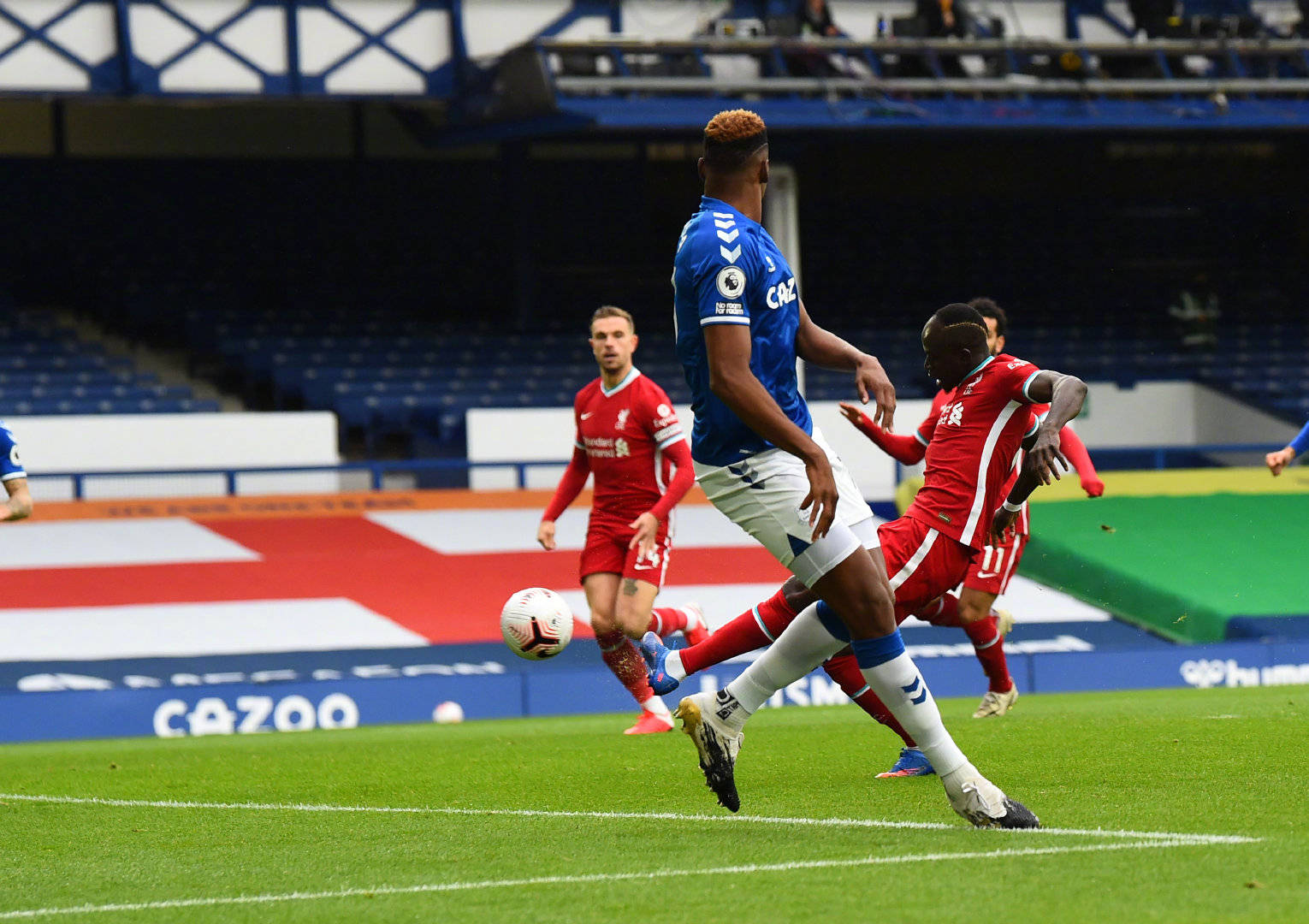 尽管面对弗 尽管面对弗